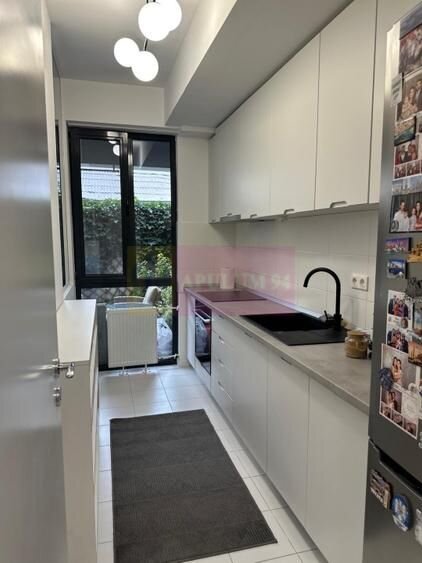 Vanzare apartament 4 camere in zona Calea Calarasilor,bloc nou